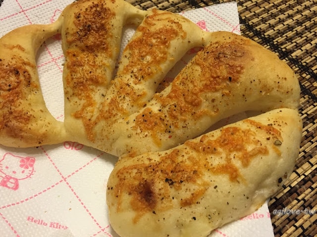 20250925-4hk7q 20250925-4hk7q